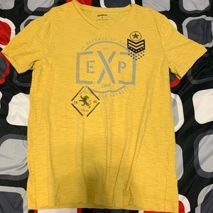 Men’s Express V-Neck Shirt